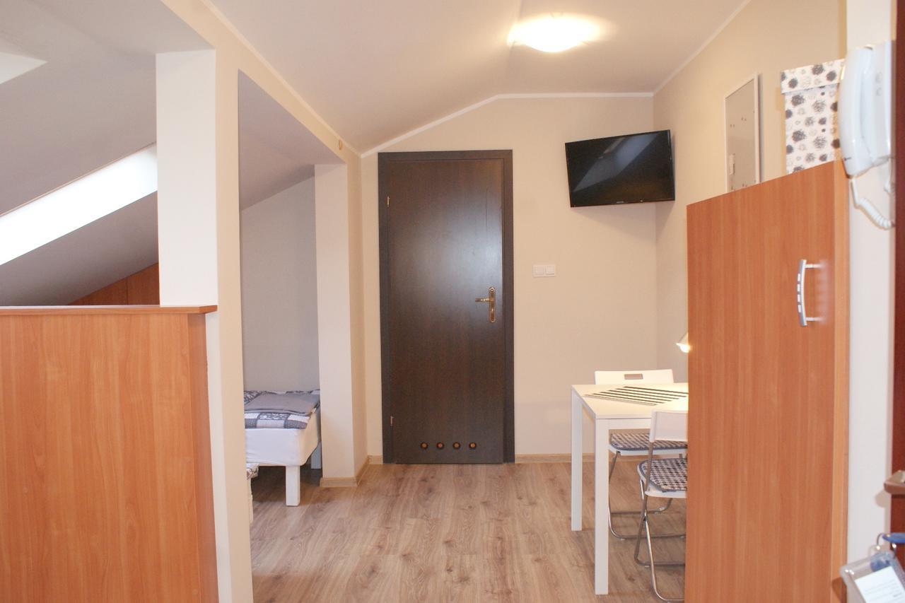 Apartamenty Na Debcu ポズナン エクステリア 写真